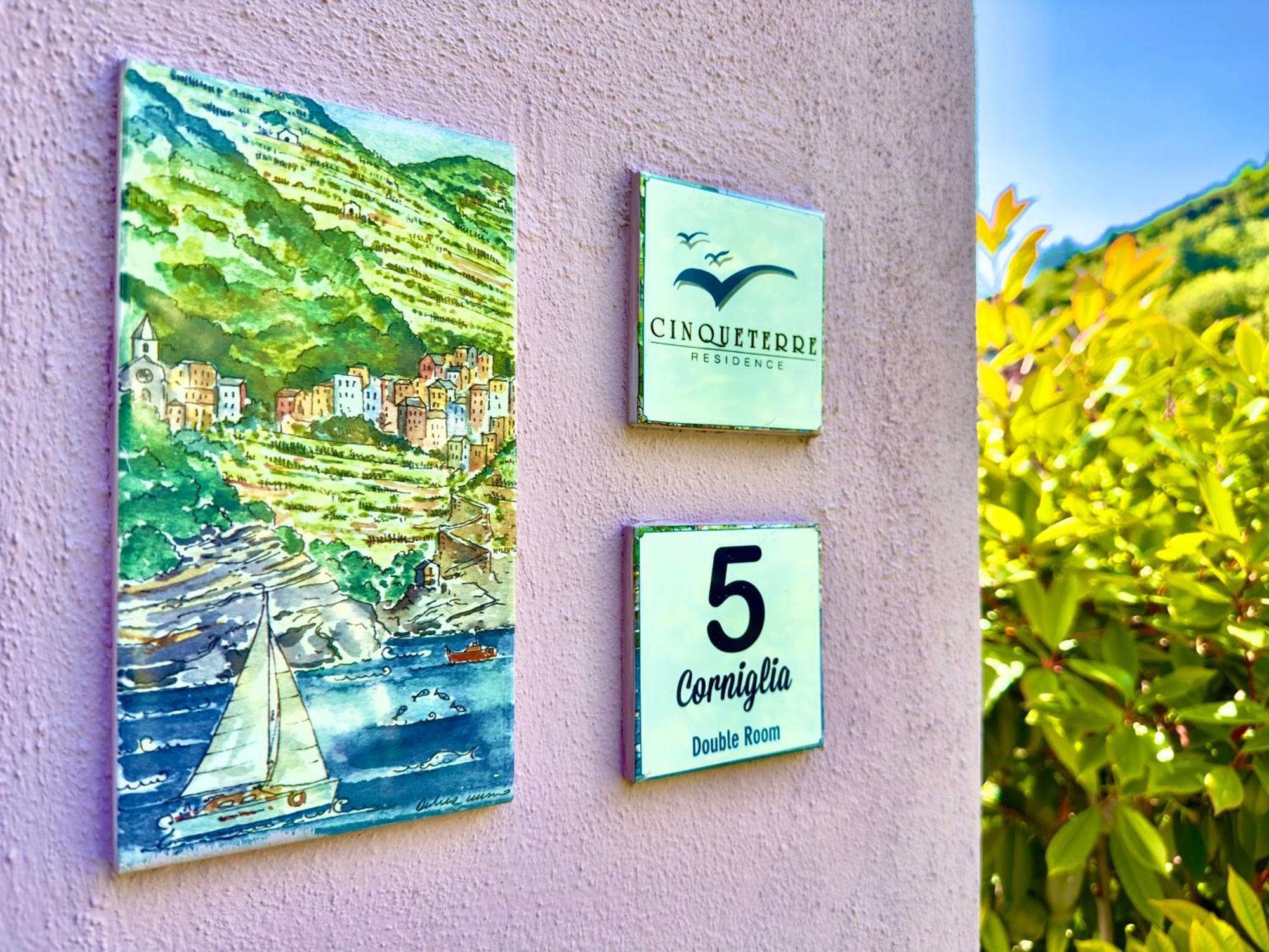 Cinqueterre Aparthotel 4*