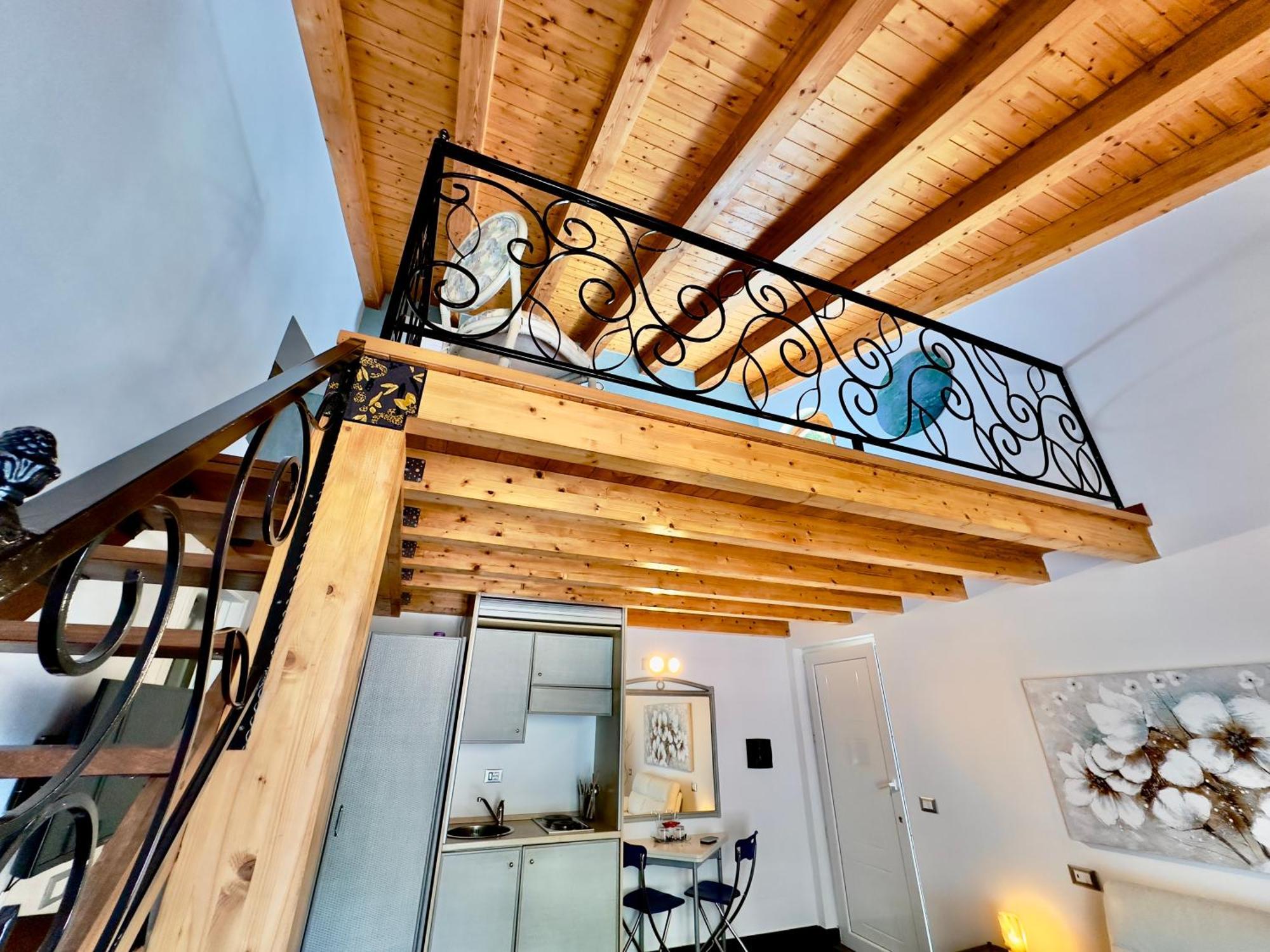 Cinqueterre Aparthotel