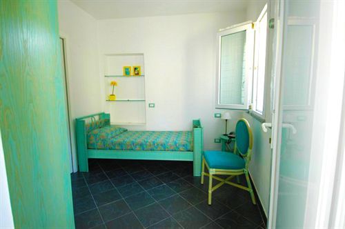 Aparthotel Cinqueterre 4*
