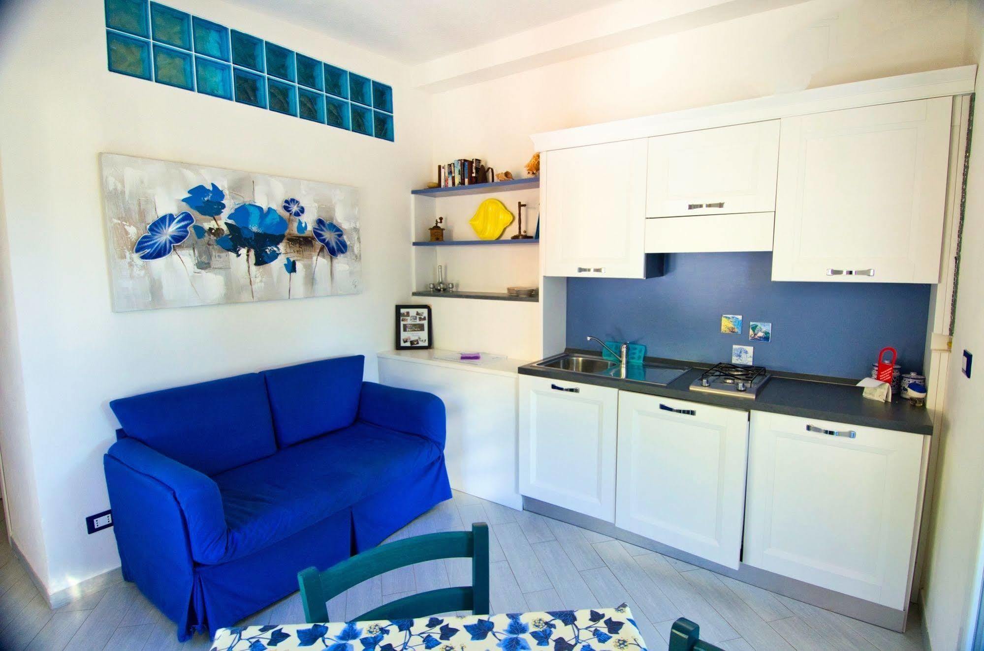 Cinqueterre Aparthotel 4*