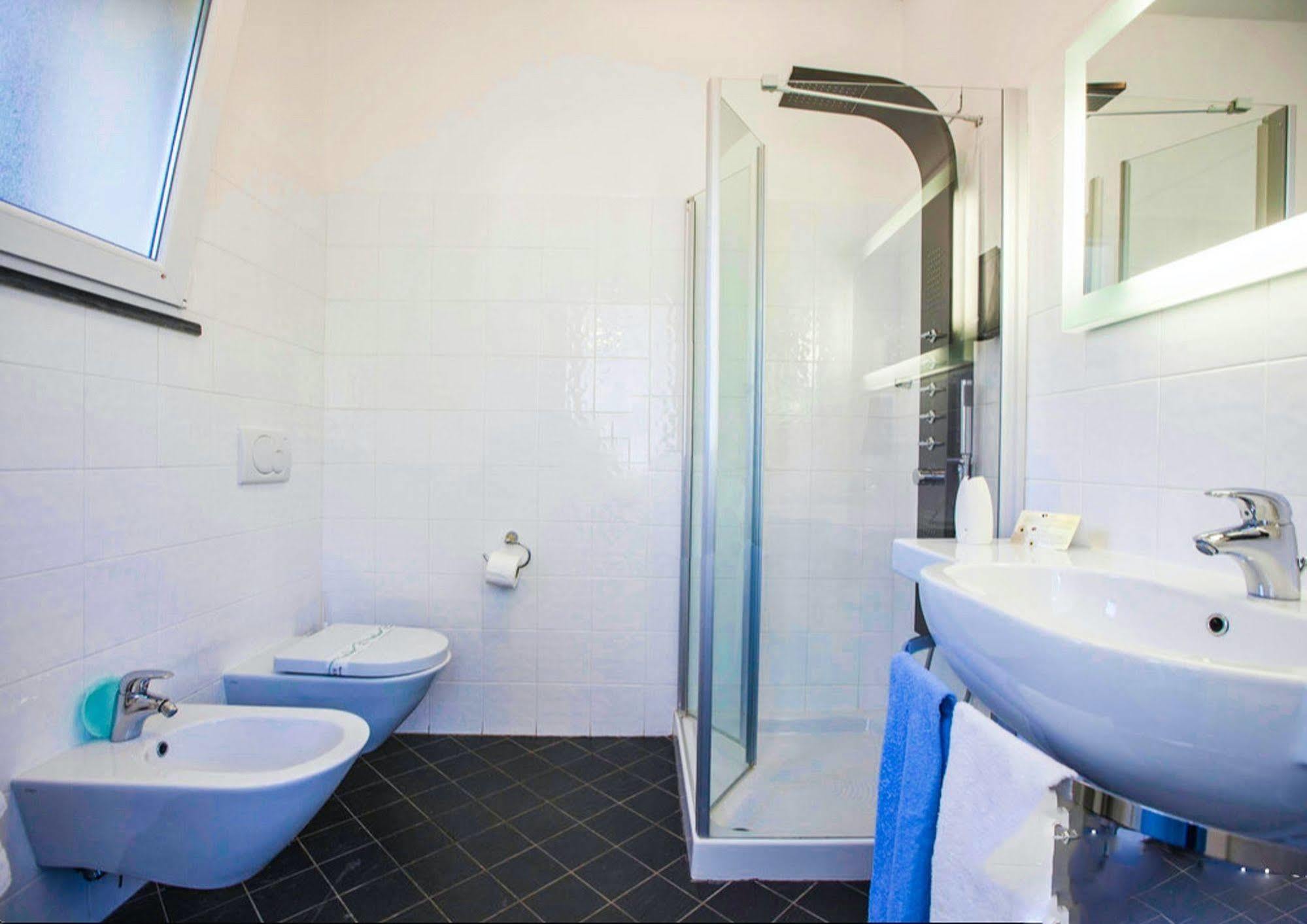 Cinqueterre Aparthotel Riomaggiore