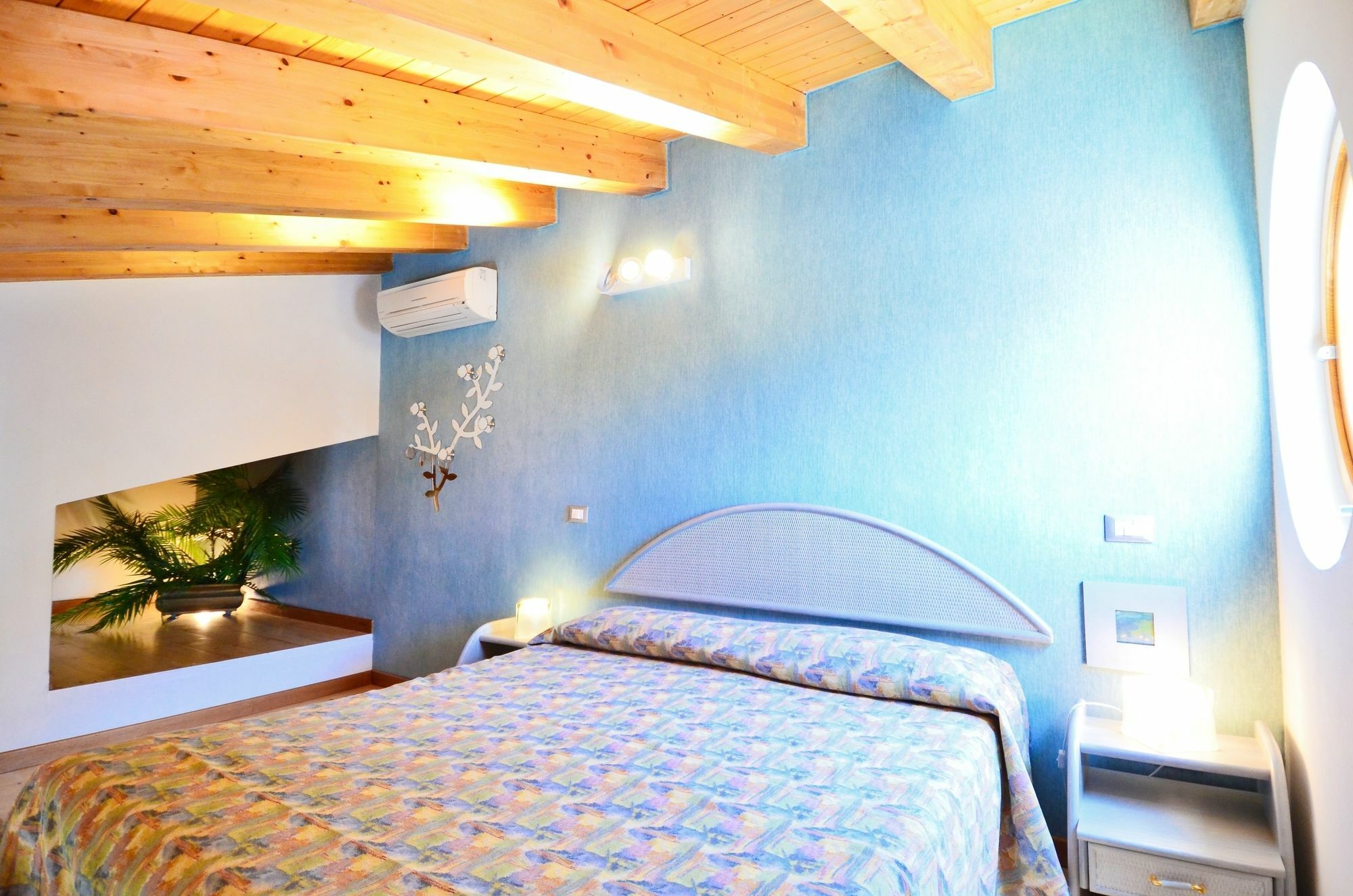 Cinqueterre Aparthotel Riomaggiore